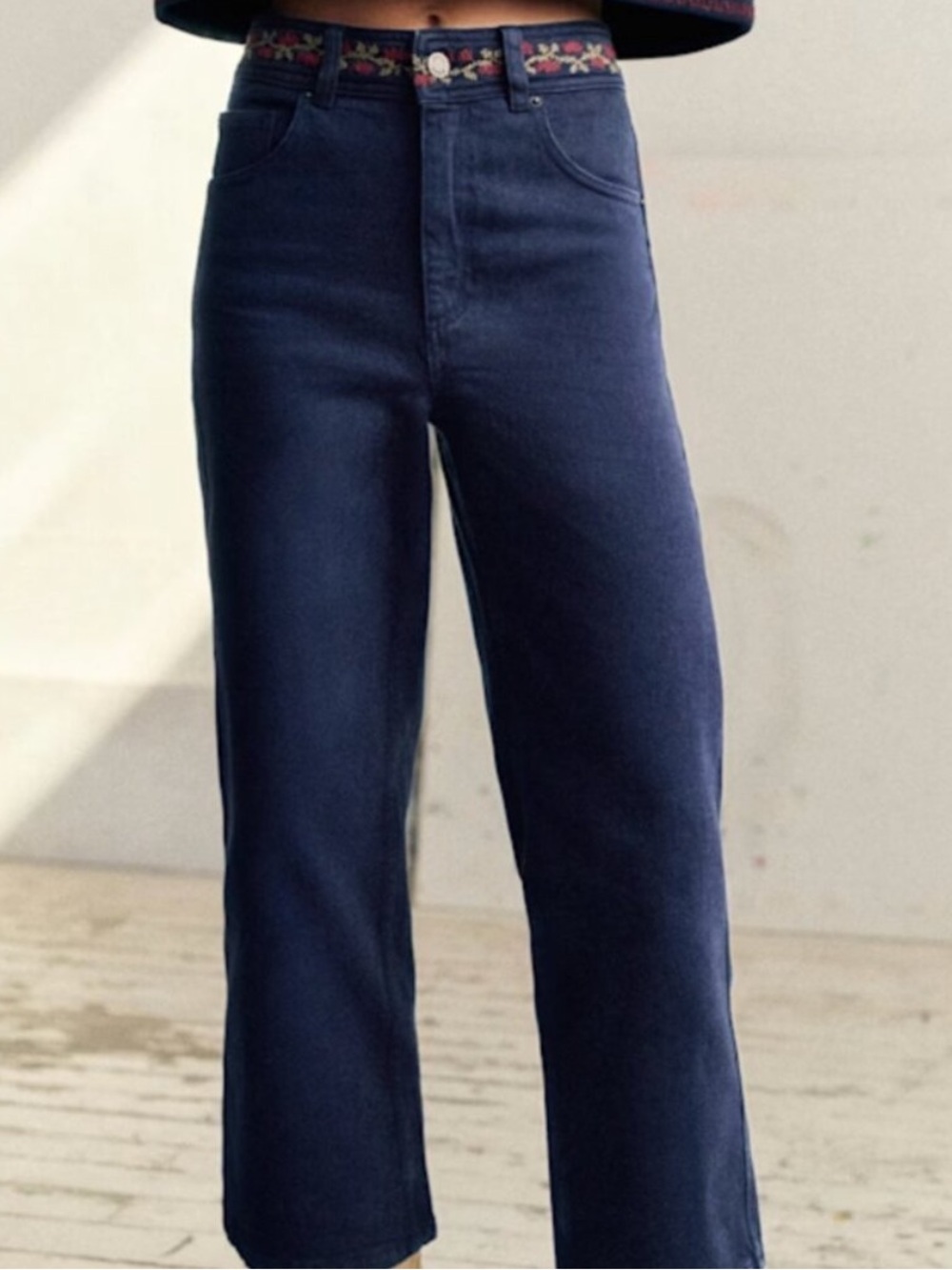 Sezane Navy Cropped Ankle Jeans with Embroidered Waistband